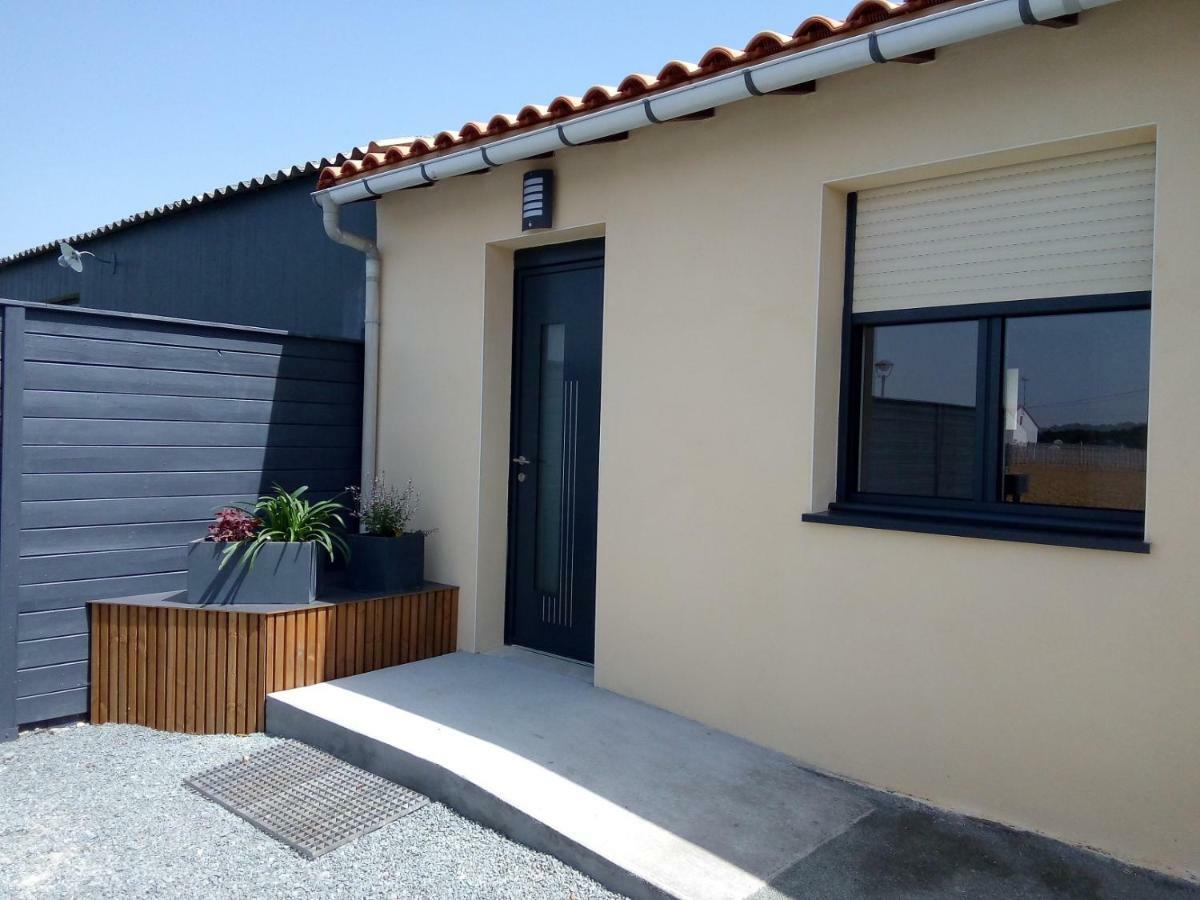 Au Refuge Des Farfas Apartment Saint-Paul-en-Pareds Bagian luar foto
